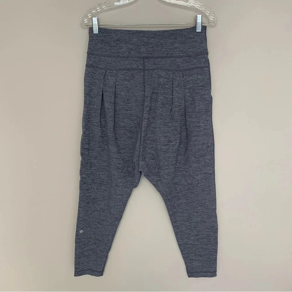 Lululemon Heathered Blue/Grey  Harem Cropped High Rise Pants 4 - Picture 2 of 9